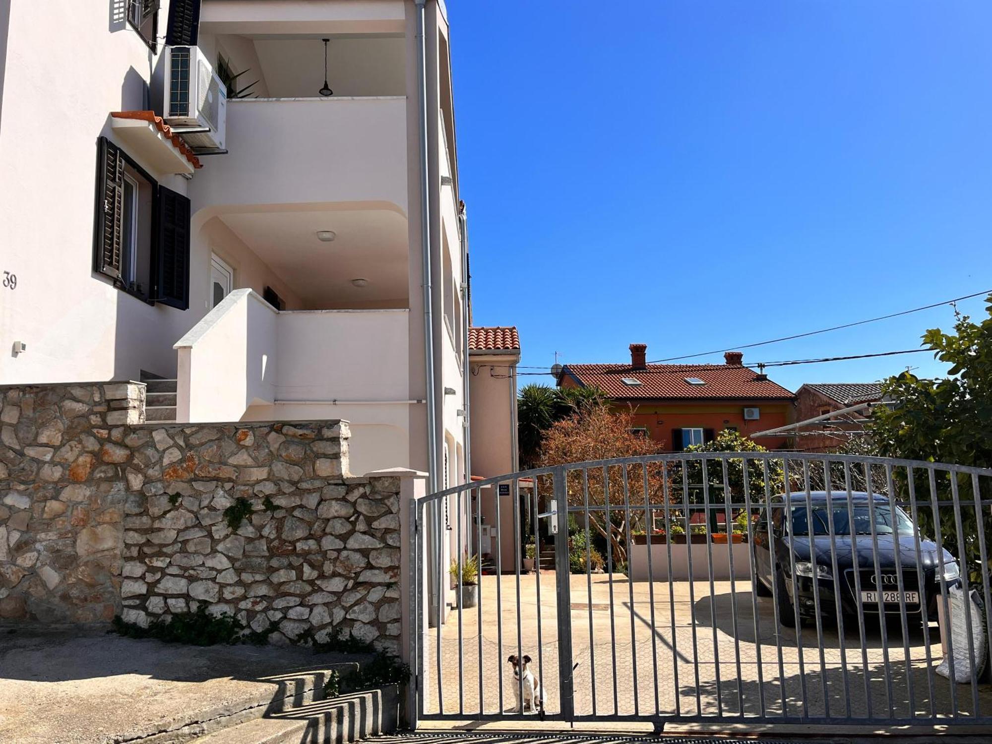 Apartment Oscar مالي لوشينغْ المظهر الخارجي الصورة